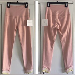 NWT! Beyond Yoga Crossed For Words 7/8 Leggings